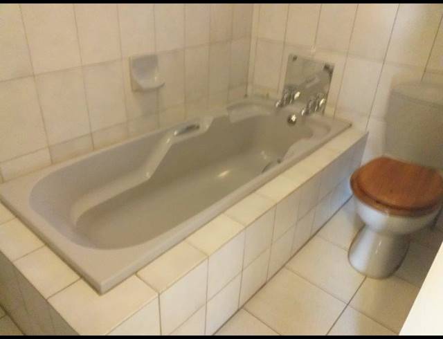 3 BEDROOM HOUSE RENTED IN ST WINIFREDS